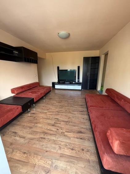 Vand apartament 2 camere - 9