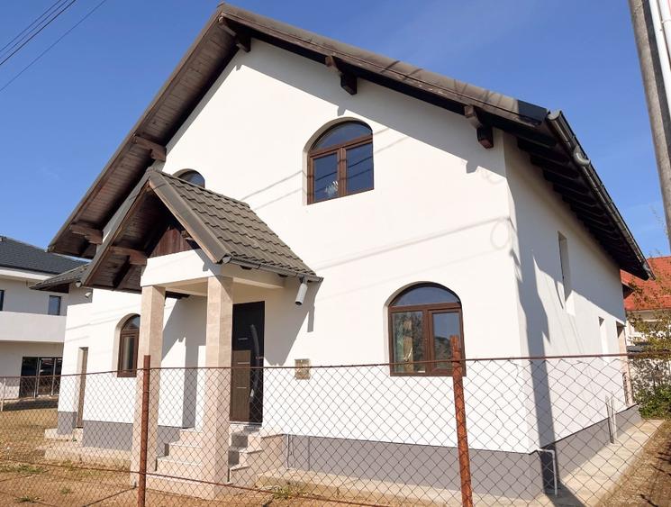 Casá P+1 De vánzare în Páulestii Noi Prahova - 1