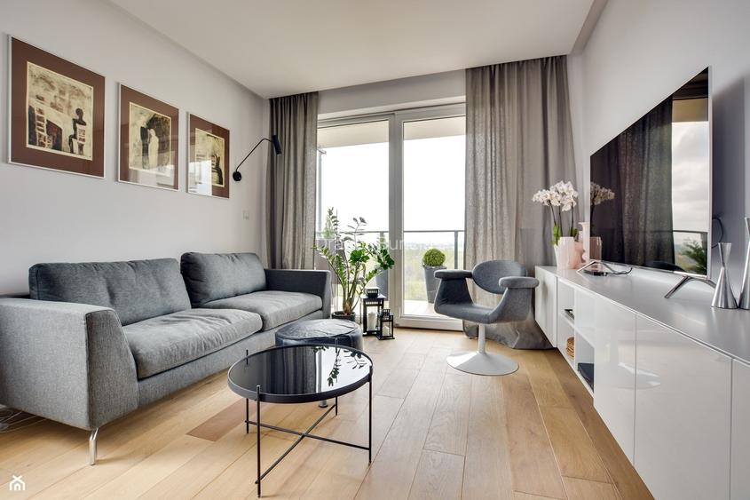 Apartament cu 2 camere decomandat în Apărătorii Patriei Apartament cu 2 camere decomandat în Apărătorii Patriei