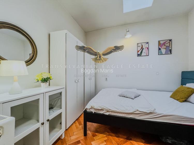 Apartament supra-etajat situat pe Blvd. Eroilor/Central Apartament supra-etajat situat pe Blvd. Eroilor/Central