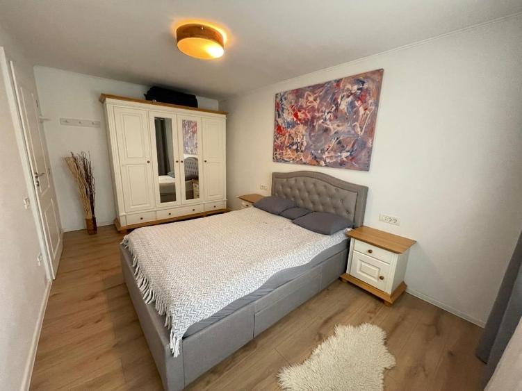Apartament cu 2 camere semidecomandat, mobilat în Spitalul Județean