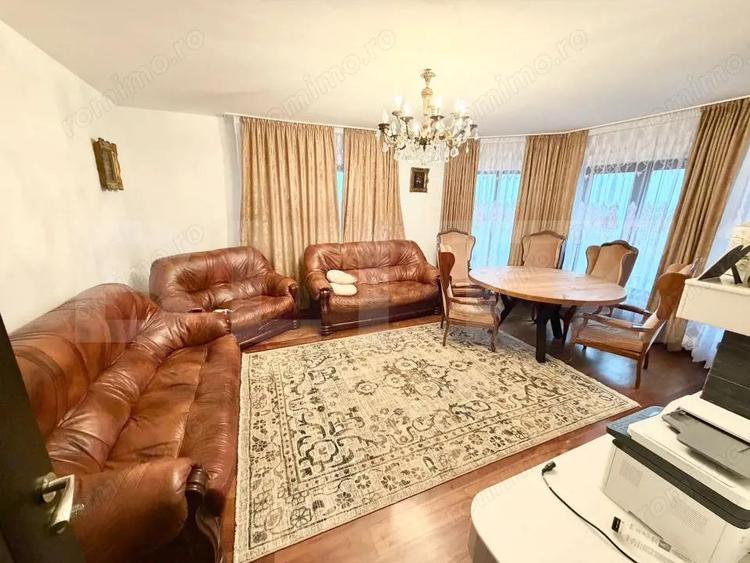 Casa de lux, 270mp utili, 7 camere, 1800mp teren in Salcea - 1