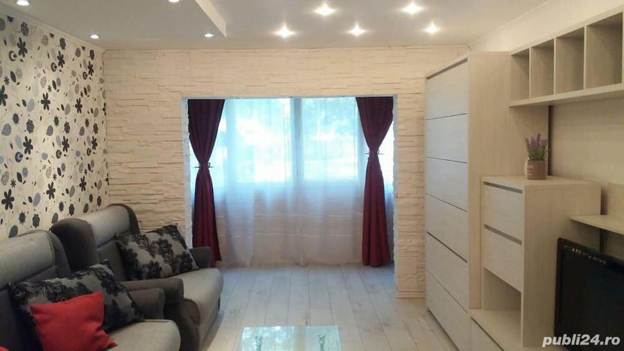 Proprietar, inchiriez apartament cu 3 camere,parter,, zona Dambovita - 1