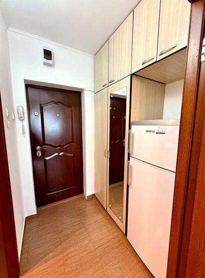 Inchiriere garsoniera decomandata, renovata, Dristor, 3 min metrou - 2