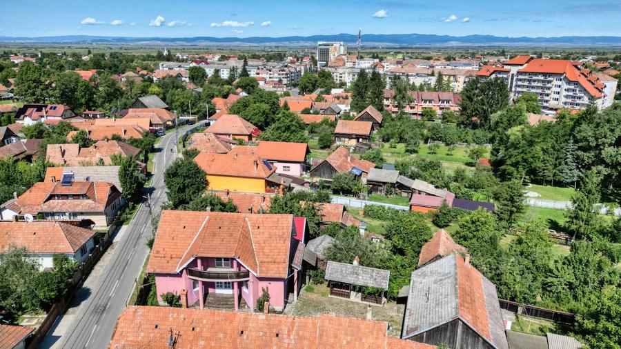 Covasna, casa cu structura deosebita, curte generoasa, dependinte foarte utile! - 5