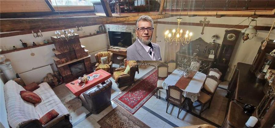 Munte Brebu Nou 2 Case cu Teren Drept 1400 Mp.Comision ZERO Cumparator - 1