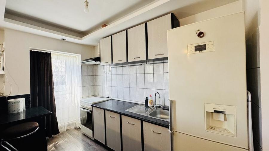 De inchiriat garsoniera zona 13 Septembrie sector 5 - 6