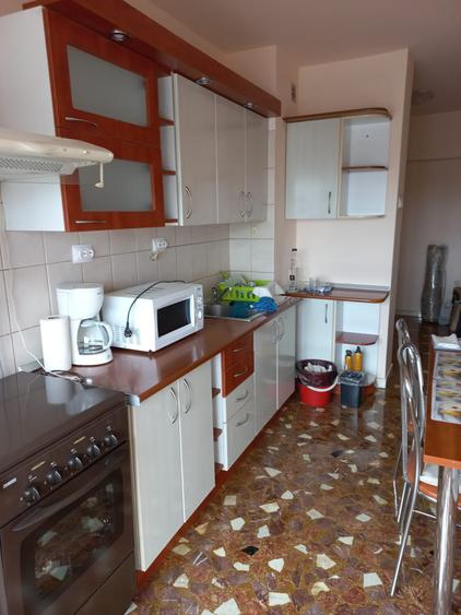 Apartament 3 camere Piata 1 Mai - 12