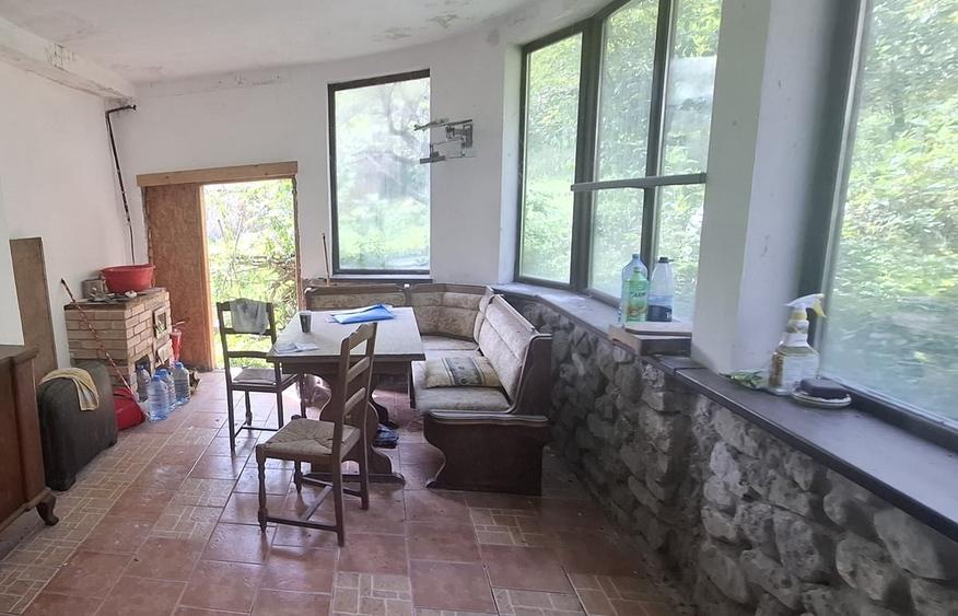 Fieni (Dambovita) Vand Casa cu 6 camere, P+Etaj+M - 3