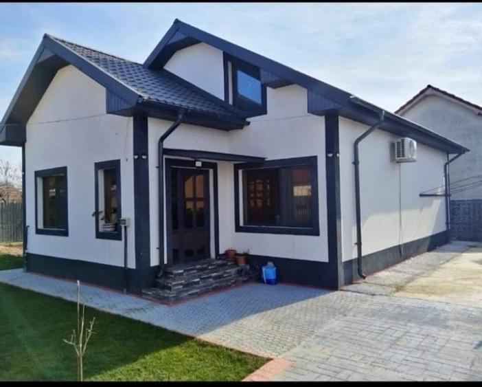 CASA - PARTER +M - DE VANZARE IN VALUL LUI TRAIAN - 1