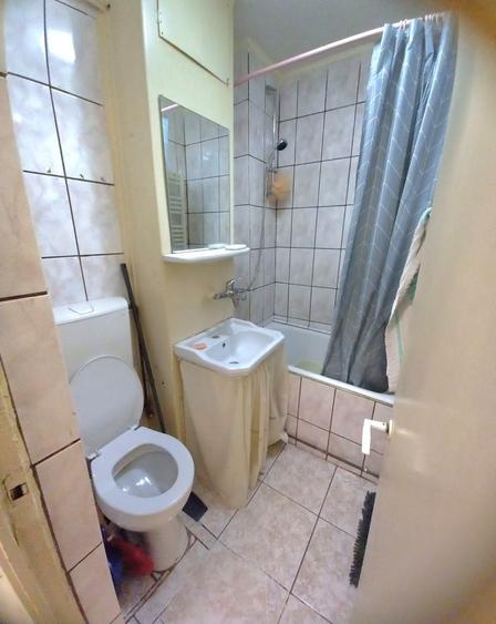 Inchiriez garsoniera Tractorul - 5