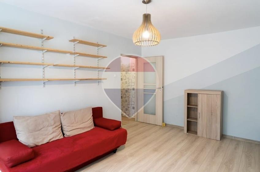 Apartament cu 2 camere de vânzare în zona Dacia - 2