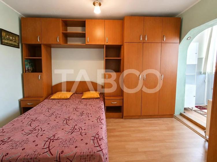 Apartament cu 2 camere nedecomandat în Vasile Aaron