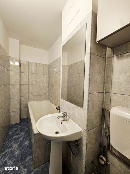 Apartament cu 2 camere decomandat în Rahova