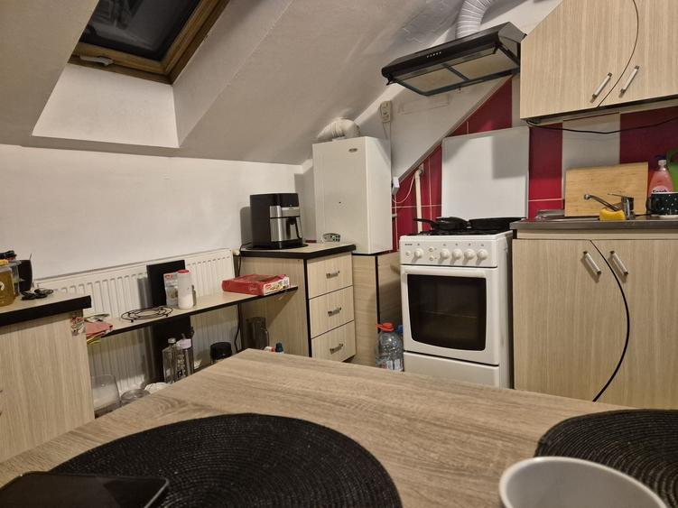 Apartament cu 2 camere decomandat în Exterior Vest