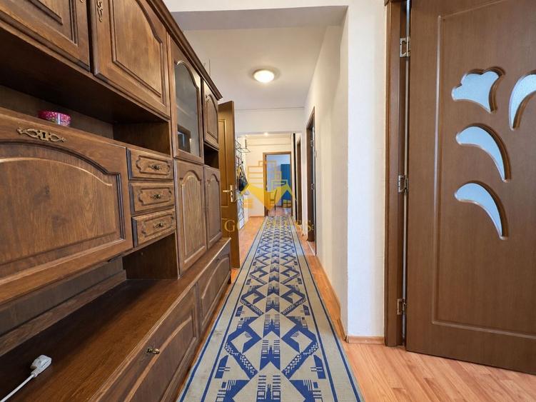 Apartament cu 3 camere decomandat, mobilat în Mărăști