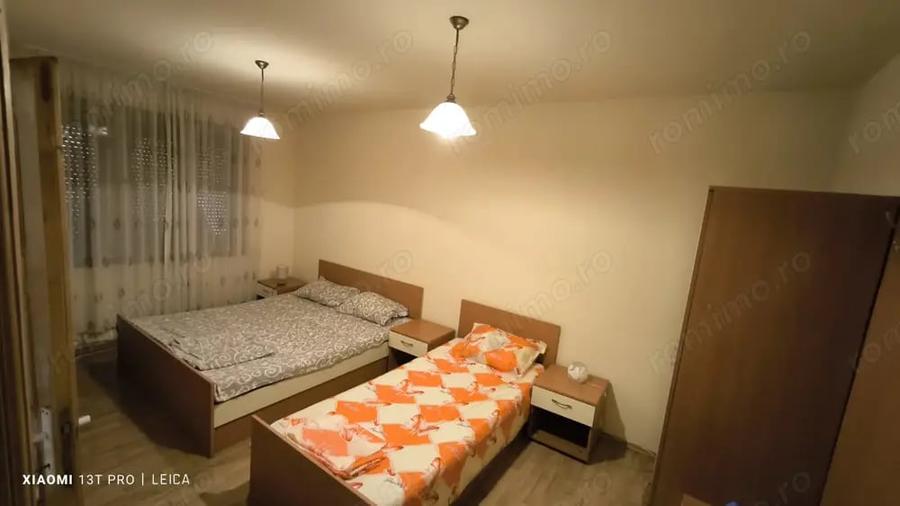 Casă cu 6 camere în Eșelnița