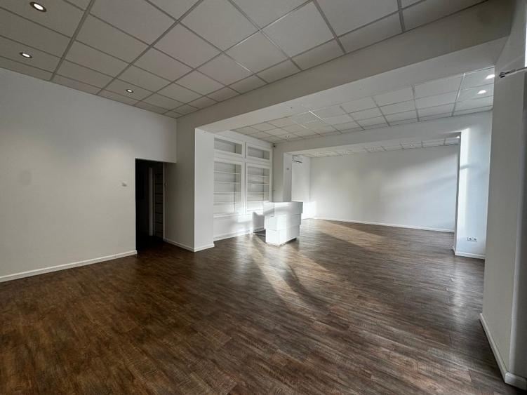 Spațiu comercial, de 133 mp, în Ultracentral