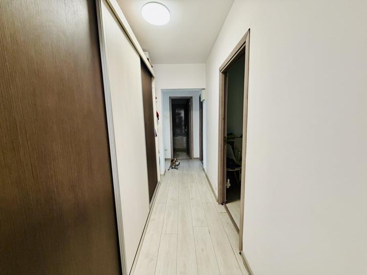 Apartament cu 4 camere decomandat, mobilat în Gorjului