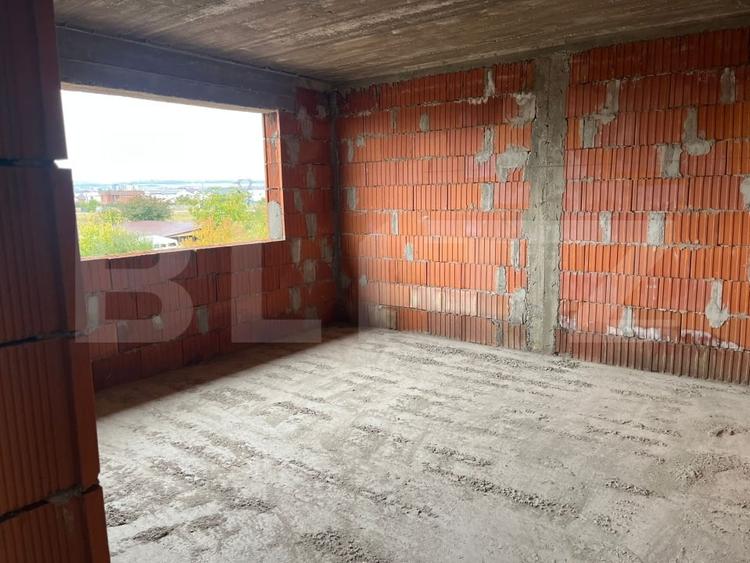 Casă individuală cu 4 camere cu Teren 530 Mp în Sud-Est