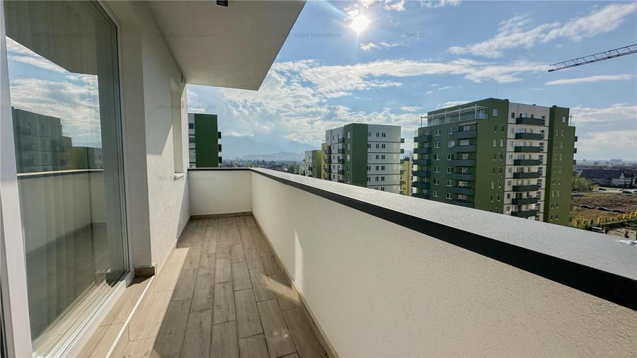Apartament cu 3 camere decomandat, mobilat în Tractorul