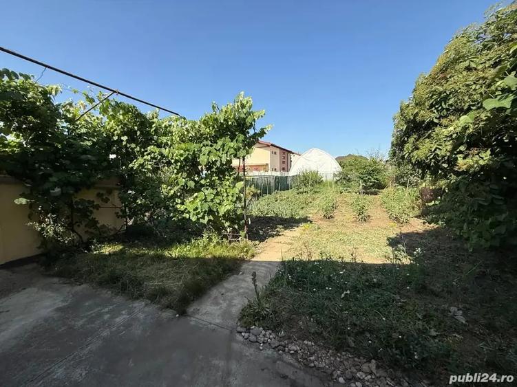 Casă cu 2 camere în Central