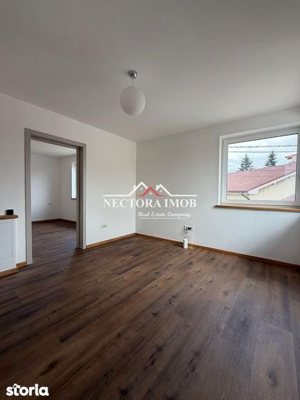 Casă cu 5 camere cu Teren 500 Mp în Sântandrei