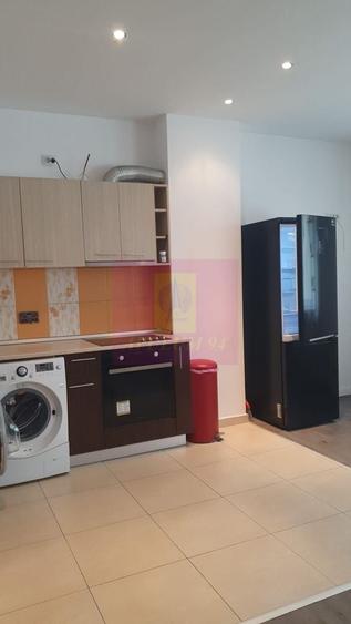 Apartament cu 2 camere decomandat în Vitan