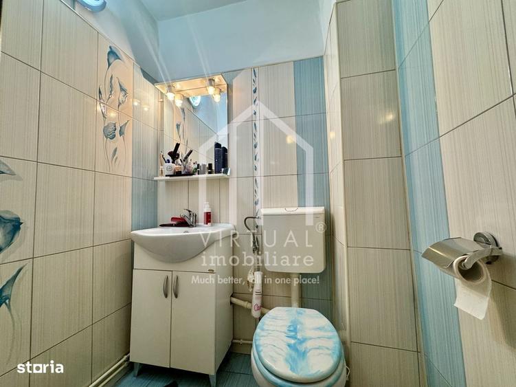Apartament cu 4 camere decomandat în Est