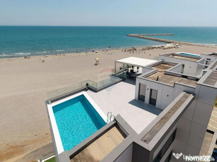 Apartament cu 4 camere decomandat în Olimp