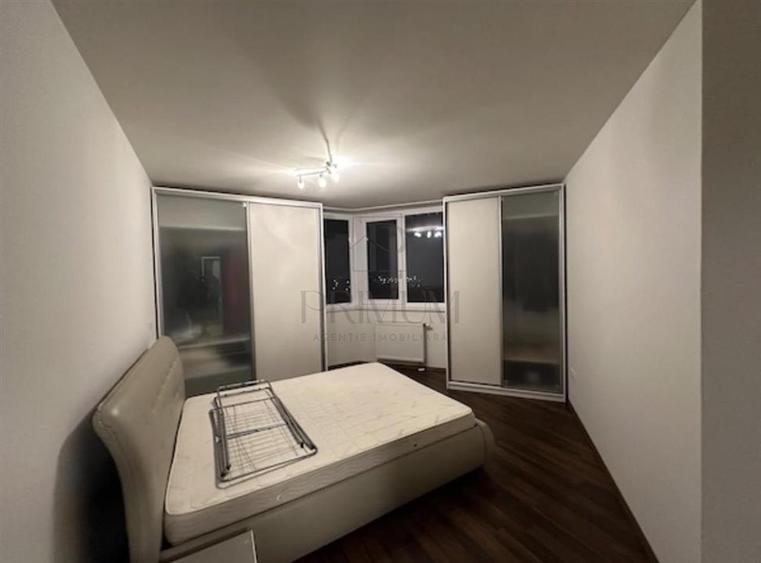 Apartament cu 2 camere decomandat, mobilat în Soarelui