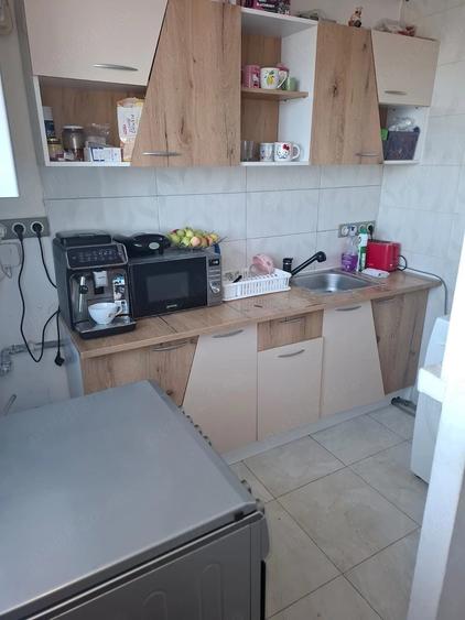 Apartament cu 3 camere decomandat în Decebal