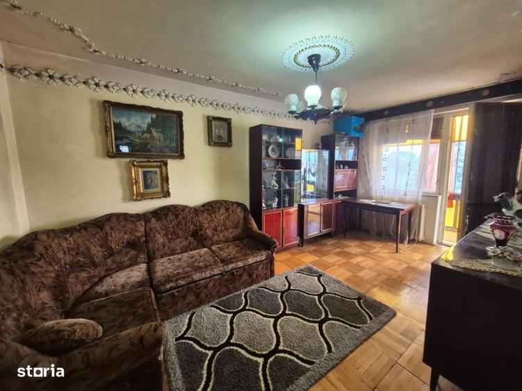Apartament cu 3 camere decomandat în Ultracentral