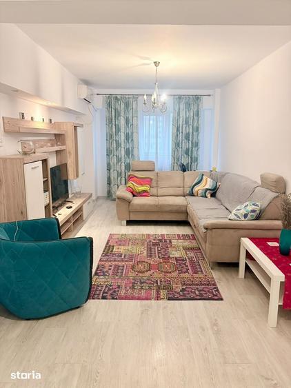 Apartament cu 4 camere decomandat în Titan