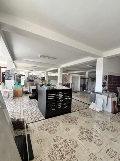 Spațiu comercial, de 775 mp, în Sud
