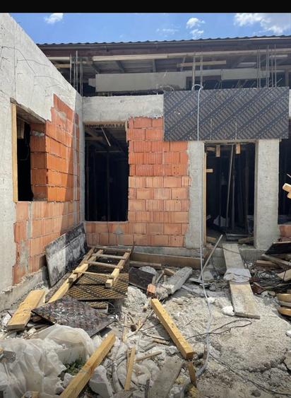 Teren si casa la rosu Baneasa - 6