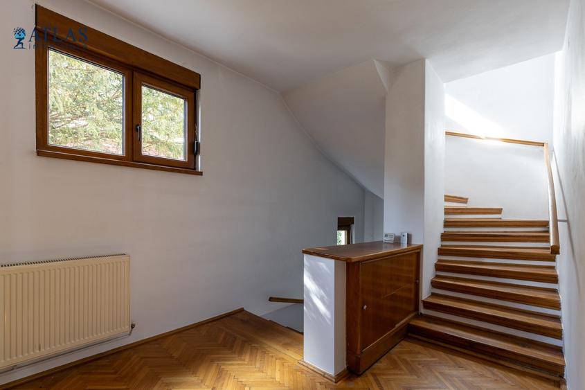 Ultracentral, vila 7 cam, zona Maternitate, 4 parcari, gradina, comision 0% - 13