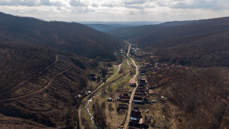 Teren intravilan de 302 mp în localitatea Șoimoș - 6