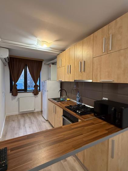 Proprietar! Garsoniera 13 Septembrie/Sebastian, centrala, moderna. - 5