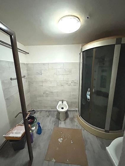 Apartament 4 camere +spațiu comercial - 6