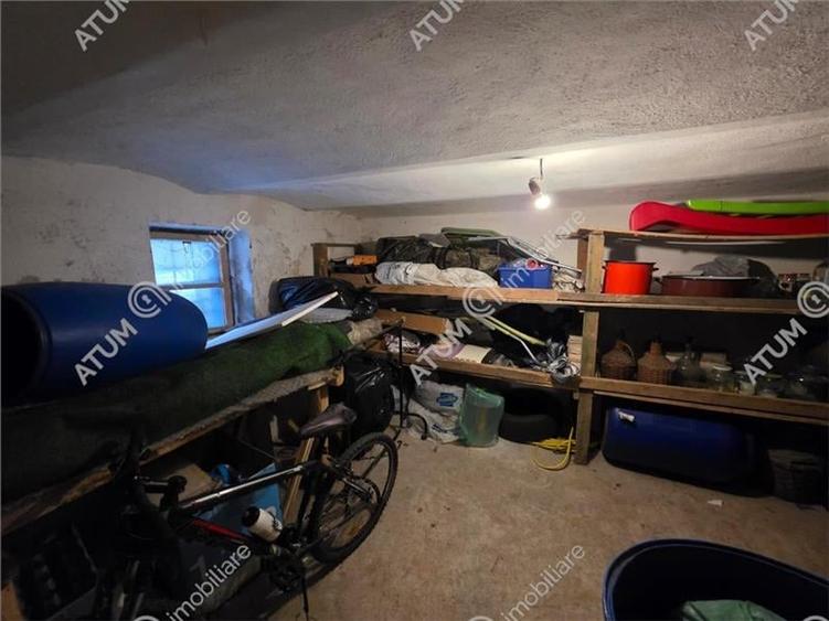 Casa individuala cu 4 camere si curte de 575 mp zona Vasile Milea - 27