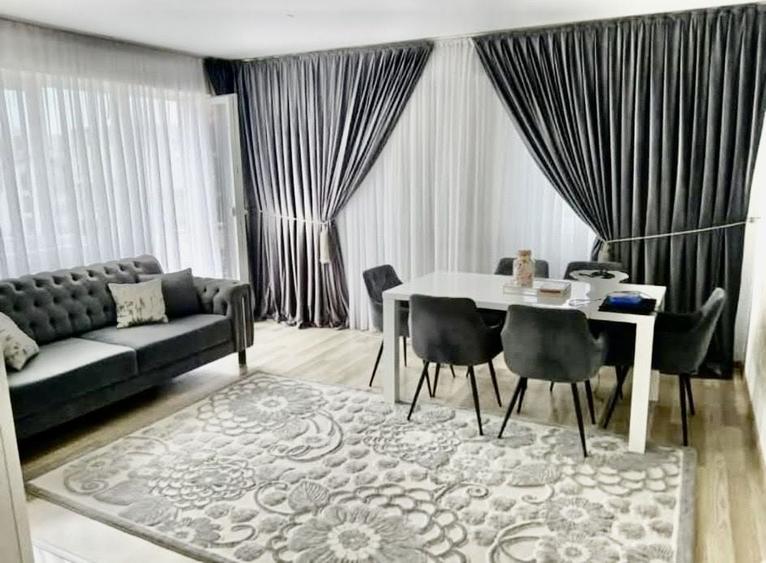 Apartament 3 camere , zona Tractoru - 4