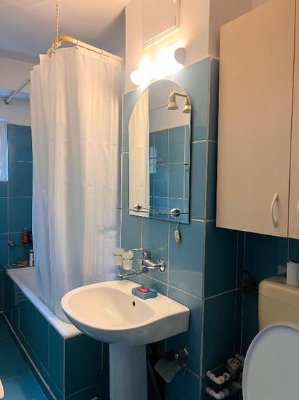 Proprietar, vând apartament cu 3 camere, luminos - 7