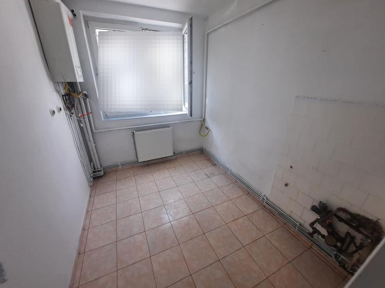 Apartament cu 2 camere decomandat, zona Alexandru cel Bun - 10