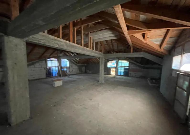 VILA cu spatii comerciale situata in zona CUMPANA - 16