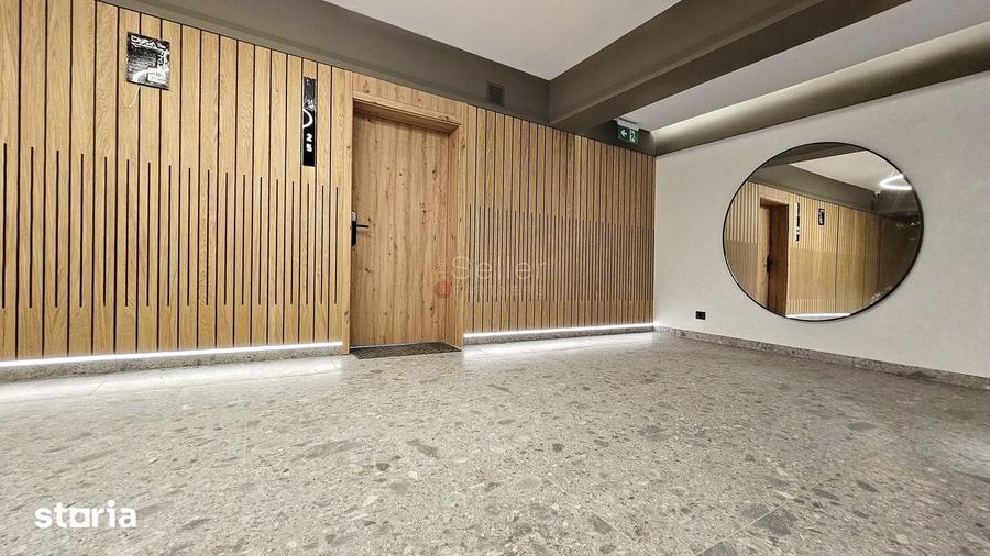 Apartament cu 3 camere în Brașovul Vechi