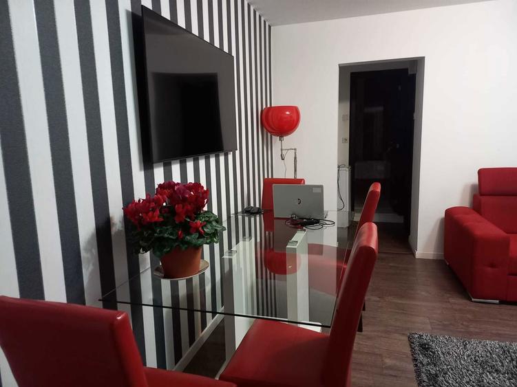 Persoana fizica vand apartament cu 2 camere modificat in 3 Rogerius - 6