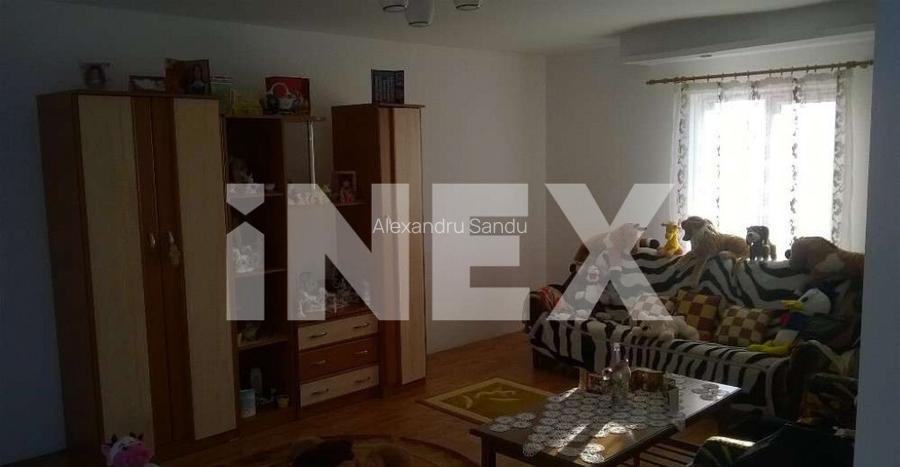 Casa spa?ioasa in Valea Marului, cu anexa locuibila ?