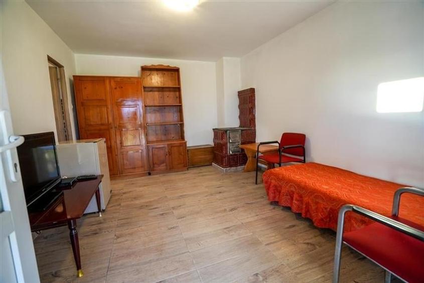 Film&Tur! Domeniu pe 222.000mp+ Ferma +Anexe specifice+Constructie+
rezidential - 42