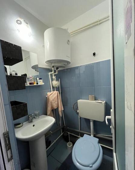 Garsoniera str Alunisului etajul 4 din 4 - 5